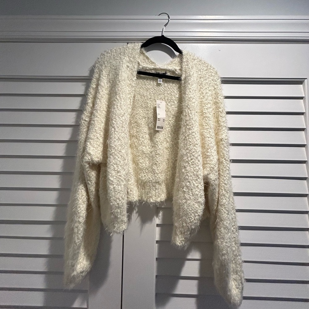 Urban Outfitters Size Large Beige Cardigan